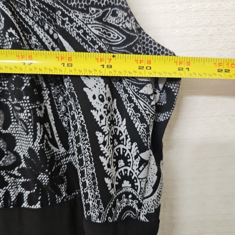 Perceptions New York Womens Sz 18 Shift Dress Sleeveless Stretchy Goth Corpcore - Picture 9 of 10